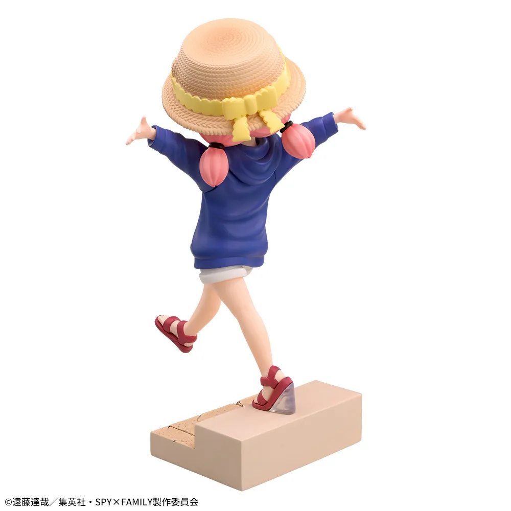 D122046_08.webp