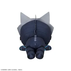 怪獣８号　寝そべり　Lぬいぐるみ“怪獣８号”