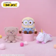 ミニオン　赤いほっぺ　ぬいぐるみ