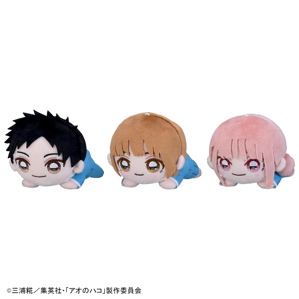 「アオのハコ」　寝そべり　ぬいぐるみ