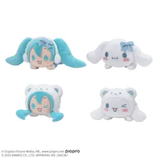 初音ミク×シナモロール　寝そべり　ぬいぐるみ WINTER Ver.