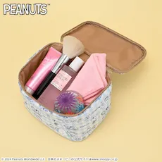 SNOOPY™　プレミアムキルティングバニティポーチ