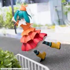 〈物語〉シリーズ　プレミアムフィギュア“斧乃木余接”