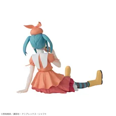 〈物語〉シリーズ　ちょこのせ　プレミアムフィギュア“斧乃木余接”