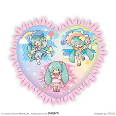 初音ミクシリーズ　ふわぷち　プラチナムザッカハート型クッション“初音ミク”
