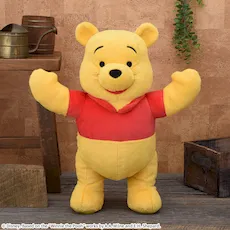 くまのプーさん LLぬいぐるみ ハグポーズ｜プライズ・くじ・グッズ情報