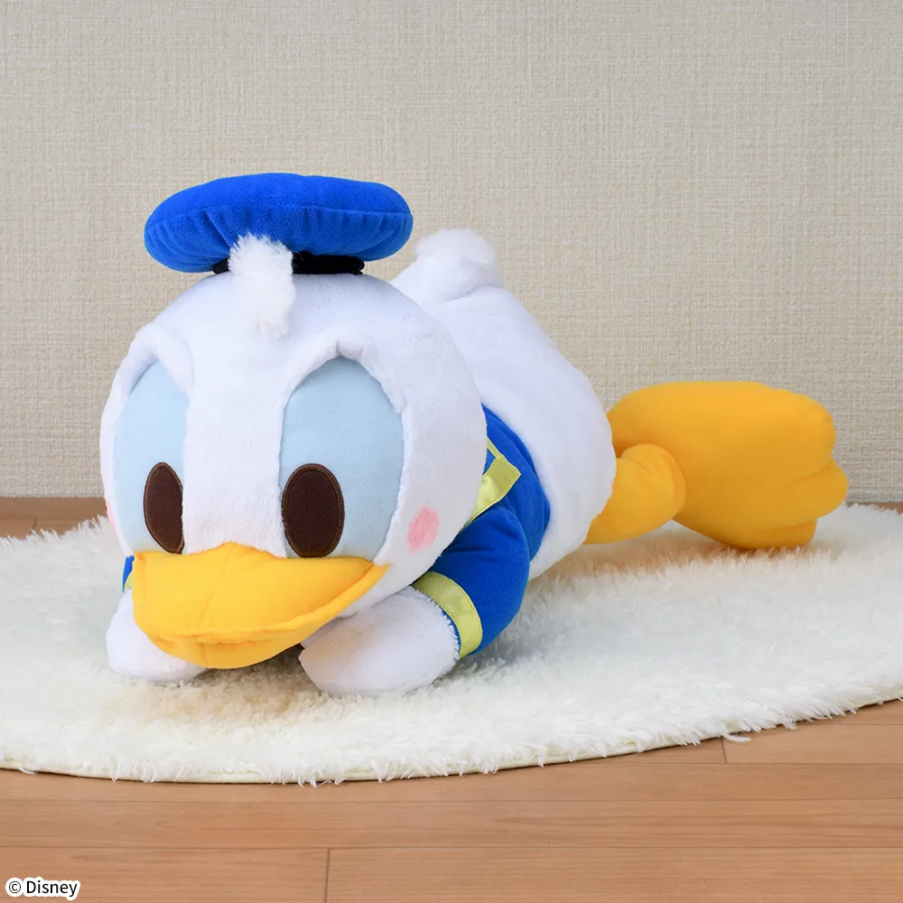 ドナルドダック 赤いほっぺ 寝そべり LLぬいぐるみ｜プライズ・くじ
